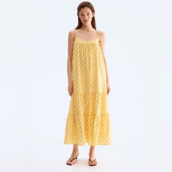 H&M Dresses & Skirts - H&M TIE-STRAP MAXI DRESS Yellow/White pattern